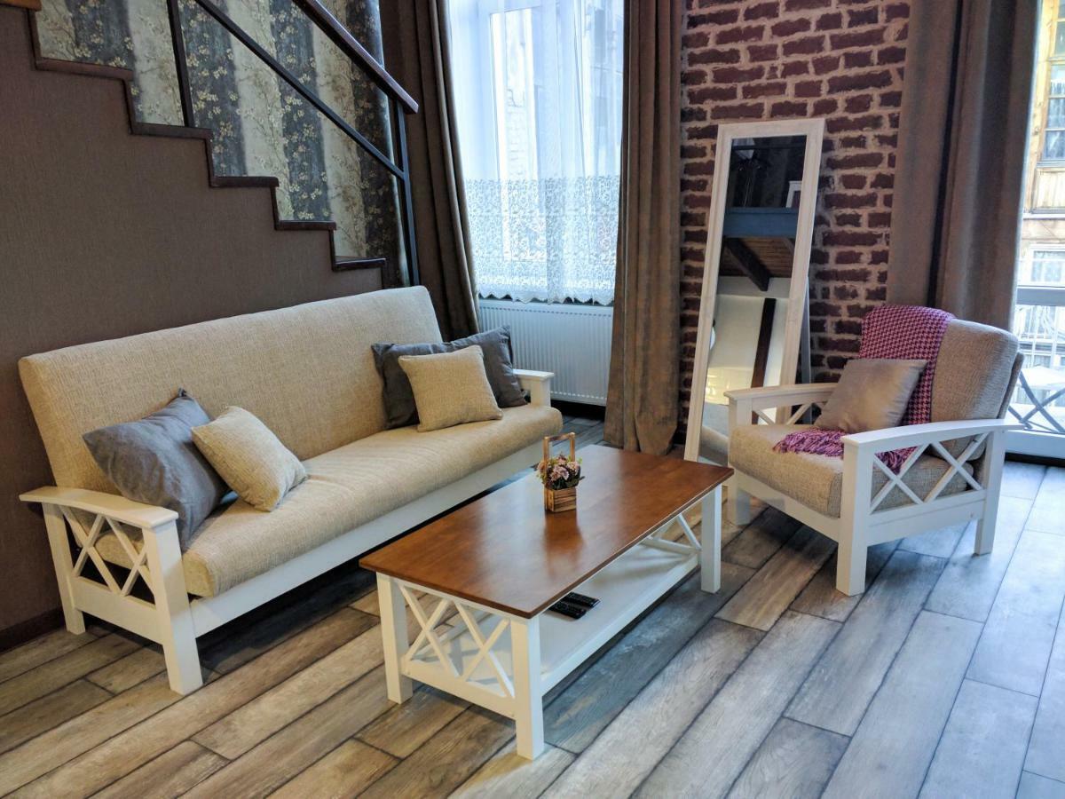 Cozy Studios On Freedom Square Tbilisi Esterno foto