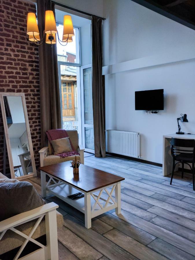 Cozy Studios On Freedom Square Tbilisi Esterno foto